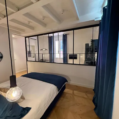 Riviera Luxe Glam 아파트 *